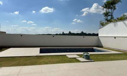 Casa com 4 Quartos - Alphaville - Santana de Parnaíba/SP