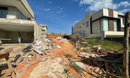 Terreno à venda, 560 m² por R$ 490.000,00 - Reserva Nature - Jandira/SP