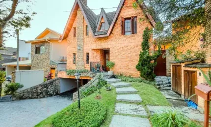 Casa com 4 dormitórios à venda, 426 m² por R$ 2.500.000,00 -  Alphaville - Santana de Parnaíba/SP