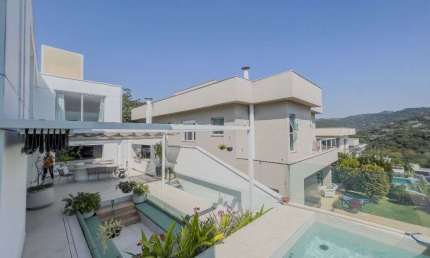 Casa com 3 dormitórios para alugar, 350 m² por R$ 26.900,00/mês -  Alphaville - Santana de Parnaíba/SP