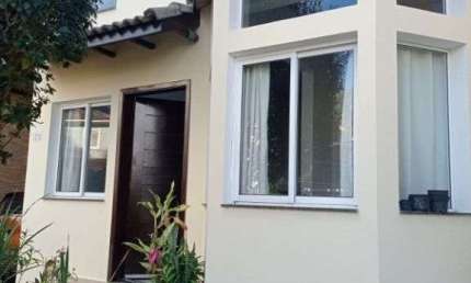 Casa com 3 dormitórios à venda, 160 m² por R$ 800.000,00 - Parque Nova Jandira - Jandira/SP