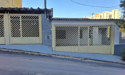 Casa com 6 Quartos - Jardim dos Camargos - Barueri/SP