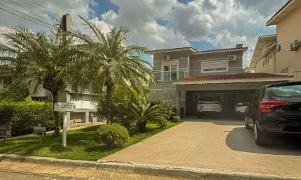 Casa com 4 dormitórios à venda, 304 m² por R$ 3.180.000,00 -  Alphaville - Santana de Parnaíba/SP