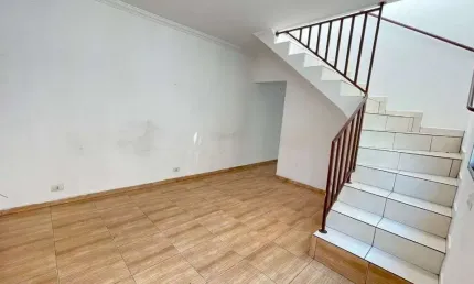 Casa com 2 dormitórios para alugar, 135 m² por R$ 2.700,00/mês - Jardim Barueri - Barueri/SP