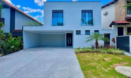 Casa com 4 Quartos - Alphaville - Santana de Parnaíba/SP