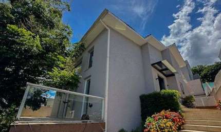 Casa com 3 dormitórios, 370 m² - venda por R$ 1.900.000 ou aluguel por R$ 12.000/mês - Tarumã - Santana de Parnaíba/SP