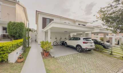 Casa com 3 Quartos - Alphaville - Santana de Parnaíba/SP