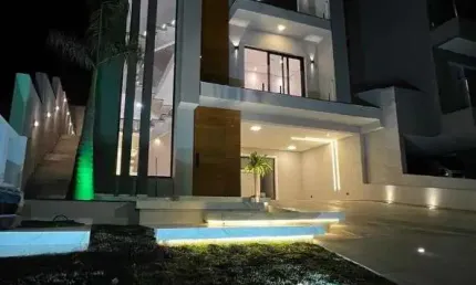 Casa com 3 dormitórios à venda, 290 m² por R$ 2.342.000,00 - Suru - Santana de Parnaíba/SP