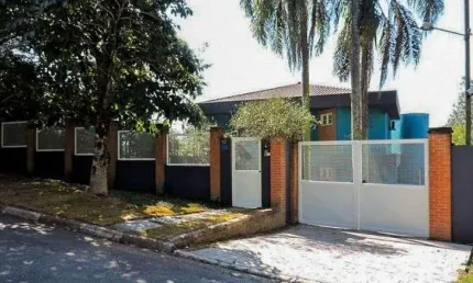 Casa com 6 dormitórios, 550 m² - venda por R$ 3.800.000 ou aluguel por R$ 13.758/mês - Vila Appia Antica - Carapicuíba/SP