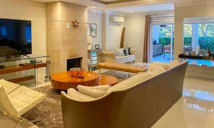 Casa com 4 dormitórios para alugar, 360 m² por R$ 20.900/mês - Alphaville - Santana de Parnaíba/SP