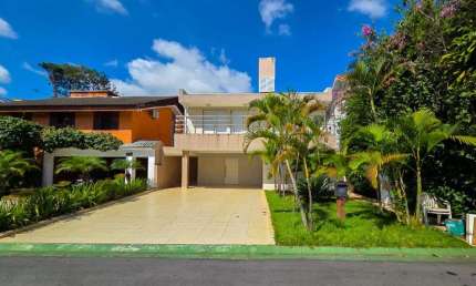 Casa com 3 dormitórios para alugar, 300 m² por R$ 14.741,67/mês - Alphaville - Santana de Parnaíba/SP