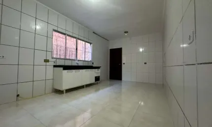 Sobrado com 3 dormitórios para alugar, 150 m² por r$ 3.300,00/mês - parque dos camargos - barueri/sp