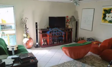 Sobrado com 4 dormitórios à venda, 370 m² por R$ 690.000,00 - Jardim Silveira - Barueri/SP