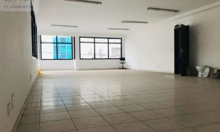 Prédio Comercial Em Alphaville Centro de Apoio 2 - Santana de Parnaíba