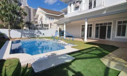 Casa com 5 dormitórios à venda, 700 m² por R$ 4.469.000,00 - Alphaville 02 - Barueri/SP
