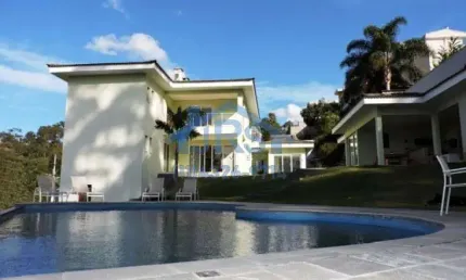 Condomínio Parque das Artes Casa com 5 dormitórios à venda, 686 m² por R$ 1.900.000 - Parque das Artes - Embu das Artes/SP