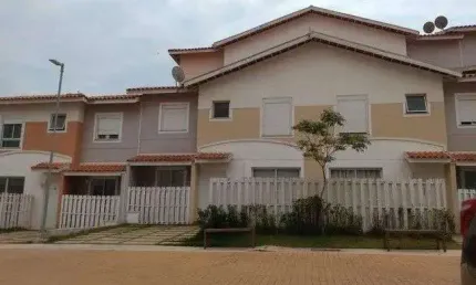 Sobrado com 2 dormitórios à venda, 67 m² por R$ 468.085,11 - Jardim do Luar (Fazendinha) - Santana de Parnaíba/SP