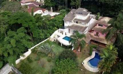 Sobrado com 4 dormitórios à venda, 700 m² por R$ 2.200.000,00 - Vila Santo Antônio - Cotia/SP
