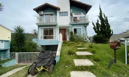 Sobrado com 4 dormitórios à venda, 180 m² por r$ 1.600.000,00 - suru - santana de parnaíba/sp