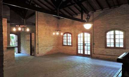 Casa com 3 dormitórios à venda, 385 m² por R$ 1.200.000,00 - Chácaras do Peroba - Jandira/SP