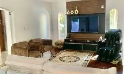 Sobrado com 4 dormitórios à venda, 250 m² por R$ 852.000,00 - Jardim Bolívia - Jandira/SP