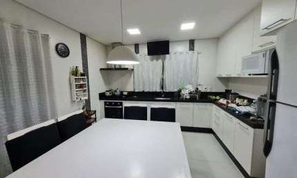 Sobrado com 4 dormitórios à venda, 350 m² por R$ 900.000,00 - Colina Maria Luíza - Cajamar/SP