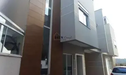 Sobrado no bairro Pilarzinho com 134m², 3 dormitórios ( sendo 1 suíte ) e 2 vagas - Pilarzinho - Curitiba - PR