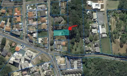 Terreno no Bairro de Santa Felicidade com 639 m² – Santa Felicidade - Curitiba - PR