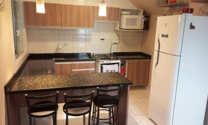 Sobrado semi-mobiliado na Fazenda Rio Grande com 53m², 2 dormitórios e 1 vaga - Gralha Azul - Fazenda Rio Grande - PR