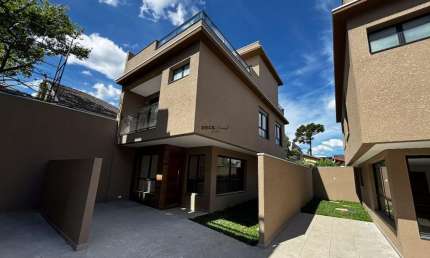 LANÇAMENTO!! Sobrados em condomínio fechado no bairro Tingui com 225m², 3 quartos e 1 vaga - Tingui - Curitiba - PR