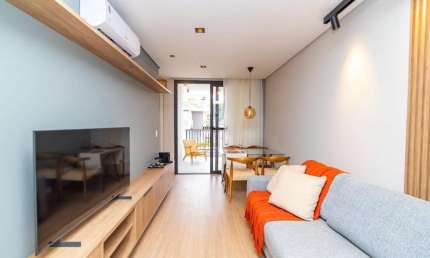 Apartamento no bairro Água Verde com 54m², 2 dormitórios ( sendo 1 suíte ) e 1 vaga - Água Verde - Curitiba - PR