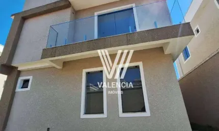 Sobrado | 3 dorm | Suíte | 2 vagas | 131 m² priv | Jardim das Américas - Curitiba/PR