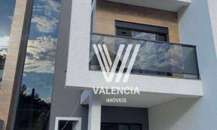 Sobrado | 3 dorm | Suíte | 4 vagas | 143 m² priv | Uberaba - Curitiba/PR