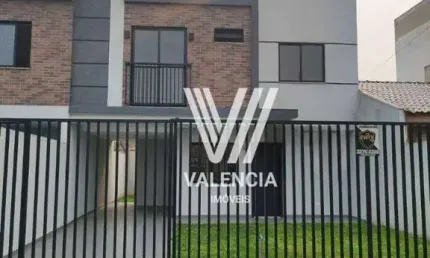 Sobrado de Rua | 3 Dorms | 131m² | 3 vagas | Parque das Fontes - SJP/PR