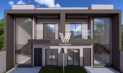 Sobrado de Rua  | 3 Dorms | 122m² | 2 vagas | Xaxim - Curitiba/PR