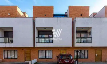Sobrado em Condominio | 3 Dorms | 160m² | 2 vagas | Atuba - Curitiba/PR