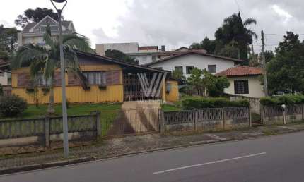 Terreno excelente localização | 817m² priv | Vista Alegre - Curitiba/PR