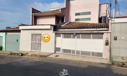 Casa Duplex à Venda em Cohaserma - 5 quartos - Piso  Pocelanato - Energia Solar