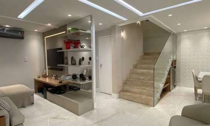 Casa Duplex em condomínio à Venda em Quintas do Calhau - 3 quartos - Piscina