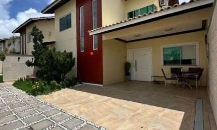 Excelente Casa a Venda em cond no Recanto Vinhais - 4 quartos - Piso Porcelanato