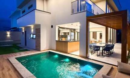 Casa Duplex de Alto Padrão a Venda no Cond. Alphaville em Araçagy - 3 Suítes