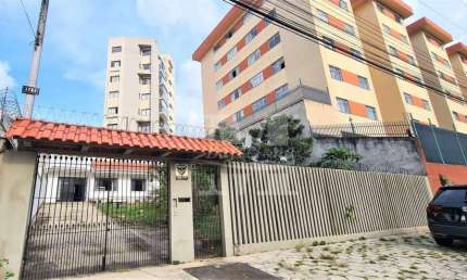 Terreno à venda na Avenida Presidente Wenceslau Braz, 3765, Portão, Curitiba