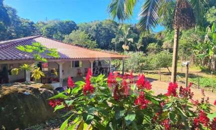 LINDA CHÁCARA EM MORRETES COM 200m² DE ÁREA CONSTRUIDA MUITO ARBORIZADA E ENSOLARADA ESTUDA PERMUTA POR APARTAMENTO E CARRO