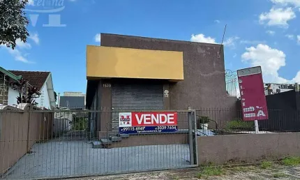 TERRENO HÁ METROS DA UNICURITIBA, ENTRE MARECHAL FLORIANO E WESTPHALEN. ÁGUA VERDE/ REBOUÇAS. ÓTIMO PONTO COMERCIAL.