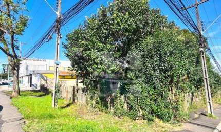 TERRENO DE ESQUINA NO ALTO MARACANÃ. ÓTIMA TESTADA E POTENCIAL PRÓXIMO Á ESTRADA DA RIBEIRA