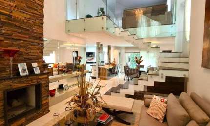 CASA FELICIDADE ALTO PADRÃO CONDOMINIO FECHADO SEMI MOBILIADA PRÓXIMO MADALOSSO PARQUE BARIGUI E TUIUTI