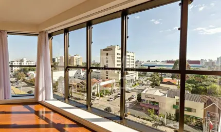RIO DANÚBIO. 312M² DE ÁREA ÚTIL, NO CORAÇÃO DO BATEL, FACE NORTE, MOBILIADO, PRÓXIMO AO SHOPPING PÁTIO BATEL E PRAÇA DO JAPÃO.