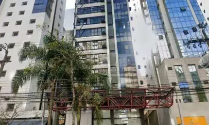 SALA COMERCIAL DE 35M² NA AV. SETE DE SETEMBRO/BATEL.. ÓTIMA LOCALIZAÇÃO, PRÓXIMO A PRAÇA DO JAPÃO. EDIFÍCIO SEVENTH AVENUE.