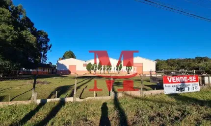 TERRENO COM 23.000M² DE ÁREA TOTAL, COM BARRAÇÃO, NA ENTRADA DE TIJUCAS DO SUL/PR. LOCALIZAÇÃO MARAVILHOSA!