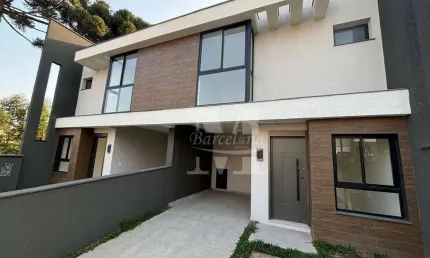 CASA DUPLEX NOVA EM CONDOMÍNIO FECHADO. PRÓXIMO À PEDREIRA PAULO LEMINSKI, PARQUE SÃO LOURENÇO, COLÉGIO MARISTA, PARQUE TANGUÁ
